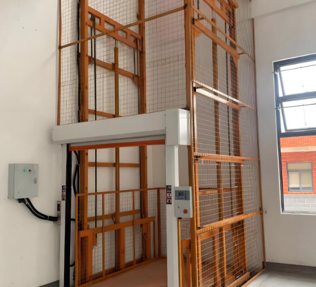 松北升降货梯是特种设备码